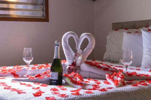Standard Double Room image 10