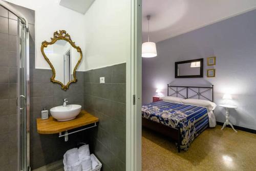 B&B I Portici Di Sottoripa - image 2