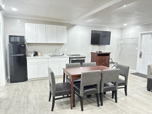 Sunshine Inn & Suites Venice, Florida