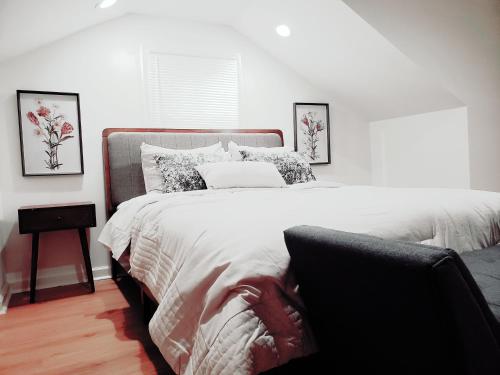 Less than 10 mins from Downtown, early checkin-subject to availability, pool table in Pittsburgh