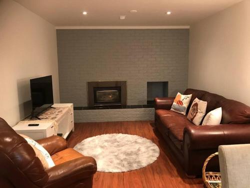 Lovely Garden Suite in Beautiful Lynn Valley in North Vancouver, Canada