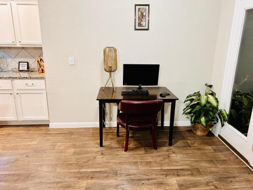 4BR Retreat 15m Downtown and The Domain in Austin, USA