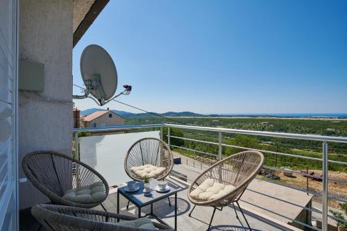 Balkons/terase, Family-friendly apartments with swimming pool Uskoplje, Dubrovnik - 23452 in Brotnice