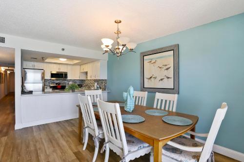 Emerald Isle #603 - image 2