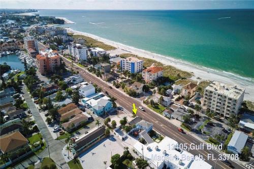 Happy Home in St Pete Beach, USA