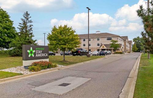 Extended Stay America Suites - Detroit - Madison Heights in Madison Heights, USA