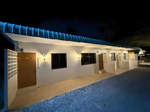 House Garden บ้านสวนสุพัตรา Room in Takiantia