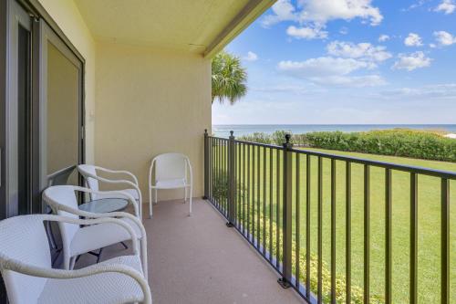 Land's End #205 building 6 - Beach Front - image 14