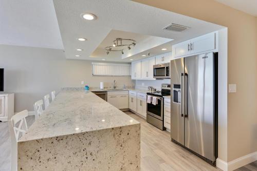 Trillium 4C - Premier in St Pete Beach, USA