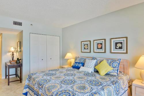 Villa Madeira 307 - Premier in St Pete Beach, USA