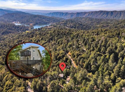 SUNSET Home in Crestline, USA