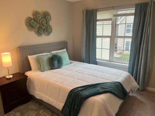 Luxe Central Suburban Retreat Luxe Central Suburban Retreat