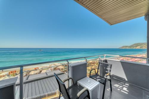 Superior Double Room image 6