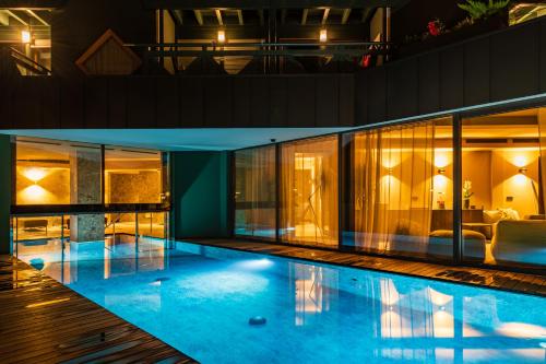 Superior Chalet