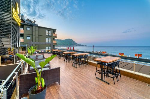 Palmiye Beach Hotel - image 9