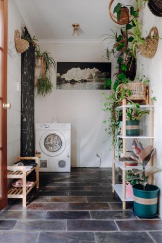 阳光花园公寓 临近海滩与市中心 in Blackmans Öböl