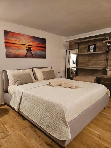 Penthouse Nilo luxury apartment, Naples