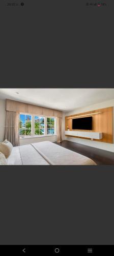 6565 ถนนแอลลิสัน in Miami Beach, USA