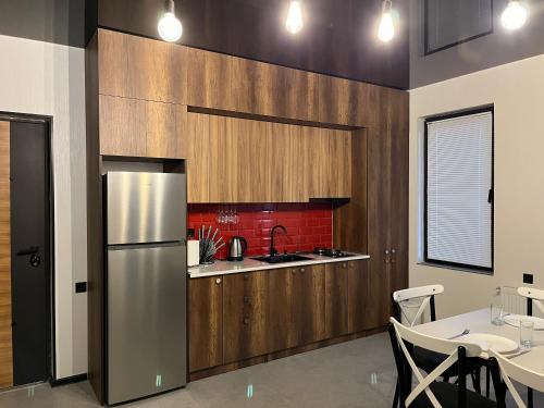 ห้องครัว, Villa Sunny Valley in บากูเรียนิ