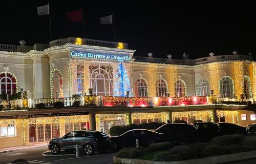 Le Deauvillais in Довиль