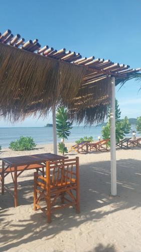 The Sea Campers จันทบุรี near Koh Nom Sao