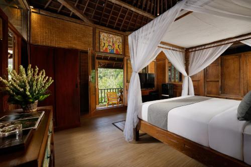 Villa with Private Pool image 5