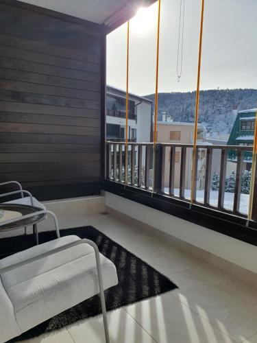 阳台/露台, Apartman Relax Bjelašnica (Apartman Relax Bjelasnica) in 别拉什尼察