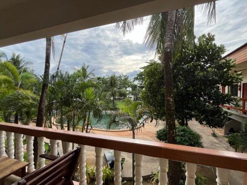 Lanta Green Garden Hotel 3
