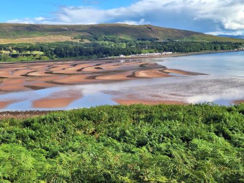 Luxury self catering 1 bed cottage with log burner in Toscaig