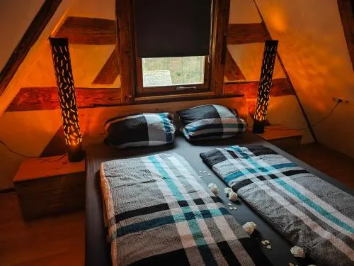 Loft auf altem Gutshof ab 2 Nächte in Kirchensittenbach, Deutschland