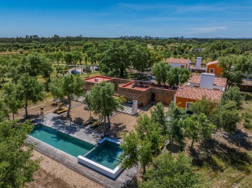 Näkymä ulkoa, Monte Tons da Terra - Casa de Campo and SPA in São Domingos (Setubal)