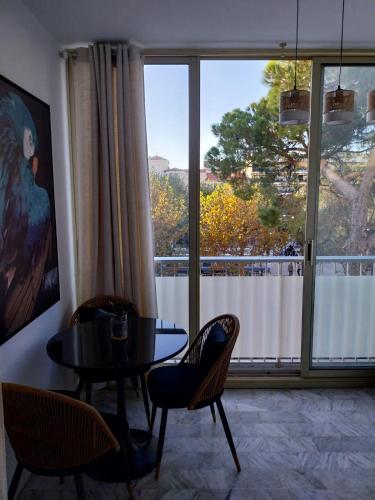 陽台/露台, Palm beach Cannes La Brise in 龐特夸塞特