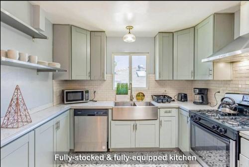 4Bedrooms Home Laundry Parking Walk to SDSU