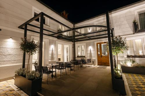 บริการและสิ่งอำนวยความสะดวก, Hotel Flaneur in เซมุน