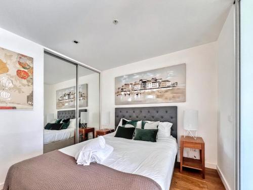 Beautiful 1B1B Prahran apartment in Prahran