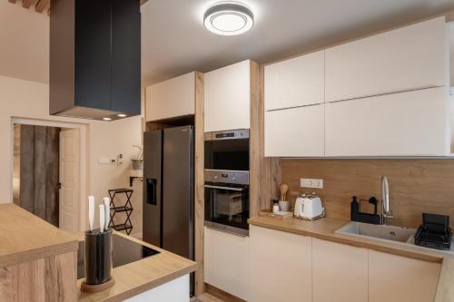 Bem Business Suite in เซสตาเคิร์ต