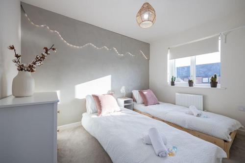 Trox Home - Cosy Vibes - FREE Parking - Zero Fuss, Манчестер (фото 9)