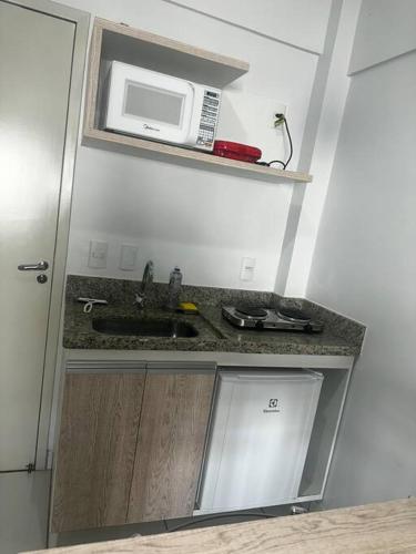 Flat para 4 adultos e 1 criança até 8 anos (Flat para 4 adultos e 1 crianca ate 8 anos) in 聖拉戈金錫