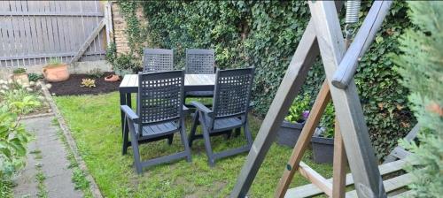 Kert, Willkommen bei Mirya in Gernsheim