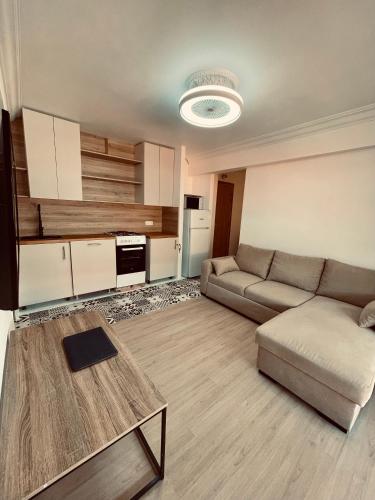 Appartement des Pins - Tap to explore photos