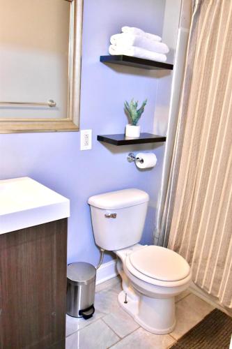 The House Hotels - W47th 1 Back House in Cleveland, USA
