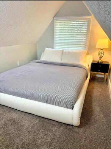 The House Hotels - Terrific W33rd in Cleveland, USA