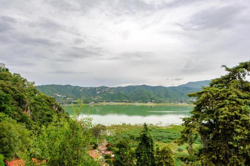 Casa Valle, Stunning Views and Serenity in Valle in Valle de Bravo, Mexico