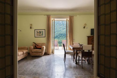 Seadmed, Dimora 'Medoro' in Valloni