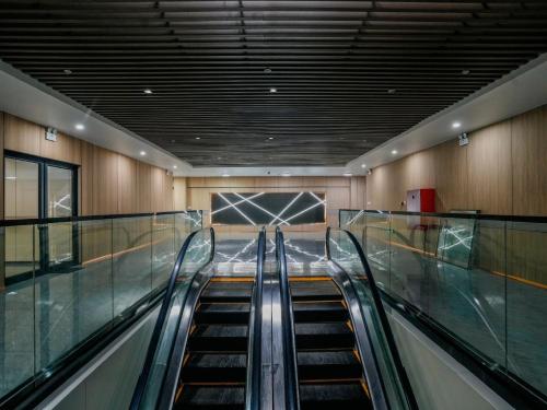 Taufusi Hotel in Lalovea