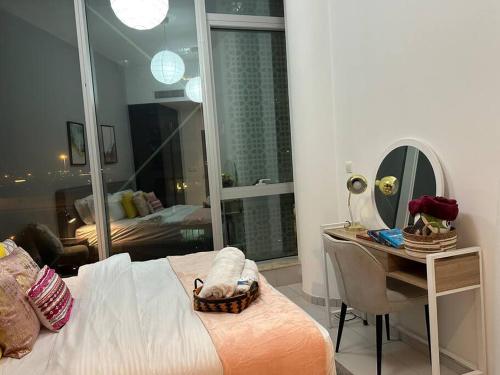 Cozy 1BHK Apartment-Dubai Marina, Dubai (Foto 3)