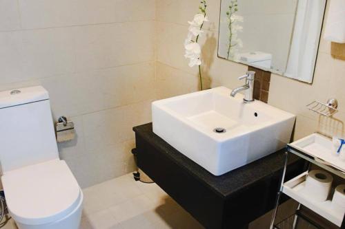 Cozy 1BHK Apartment-Dubai Marina, Dubai (Foto 7)