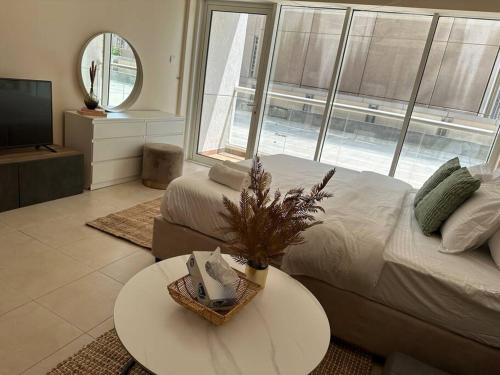 Luxury Studio Near Burj Khalifa, Дубай (фото 4)