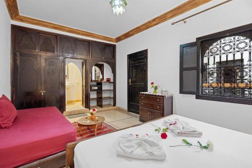 Riad Marwa - Tap to explore photos