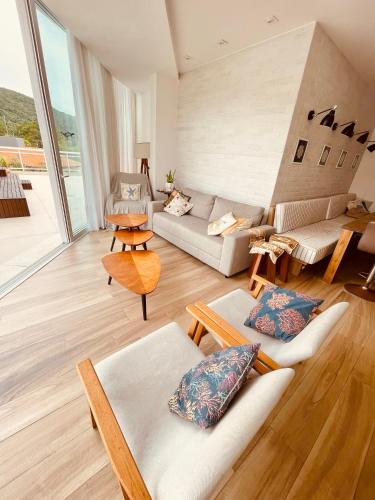 Apê Acqua - Marine Resort - 3 qtos - pé na areia (Ape Acqua - Marine Resort - 3 qtos - pe na areia) in ปอนตา ดาส กานาส